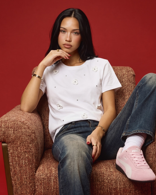 Tricou cu aplicații